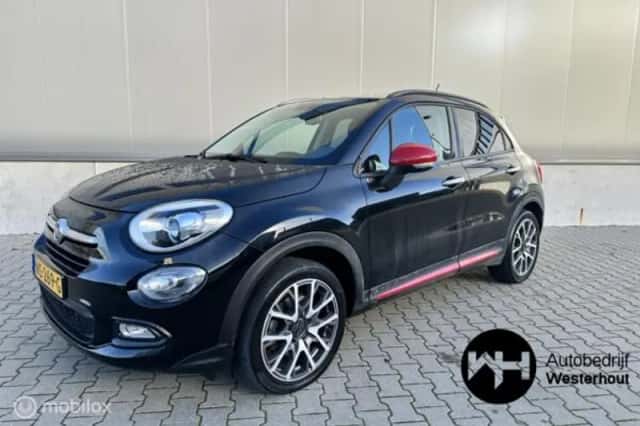 Fiat 500 (2017) thumbnail 2