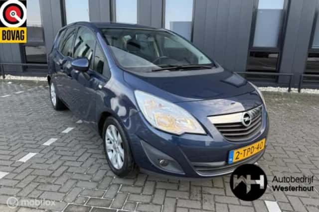 Opel Meriva (2012) thumbnail 1
