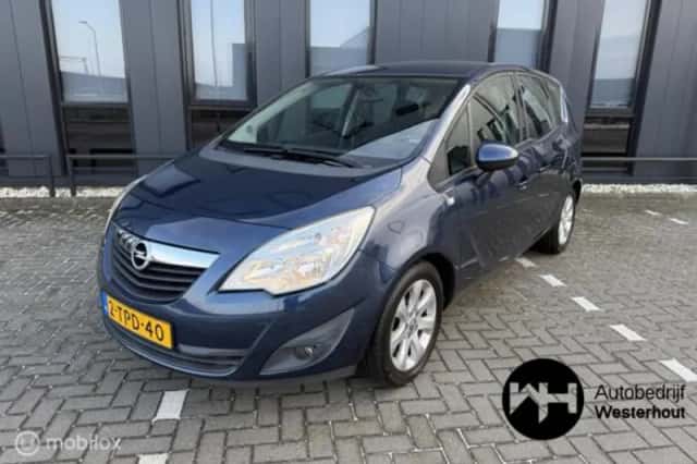 Opel Meriva (2012) thumbnail 2