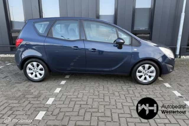 Opel Meriva (2012) thumbnail 6