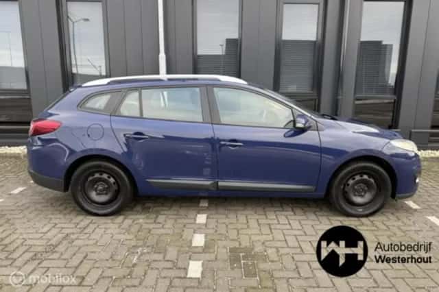 Renault Mégane (2013) thumbnail 5