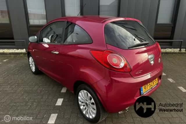 Ford Ka (2012) thumbnail 3