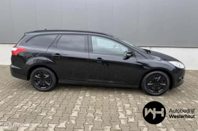 Ford Focus (2013) thumbnail 5