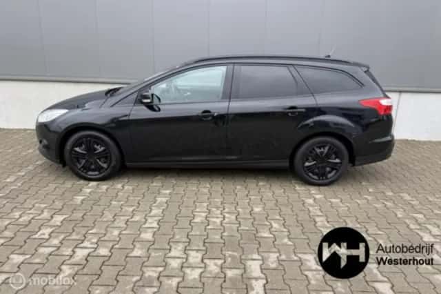 Ford Focus (2013) thumbnail 6