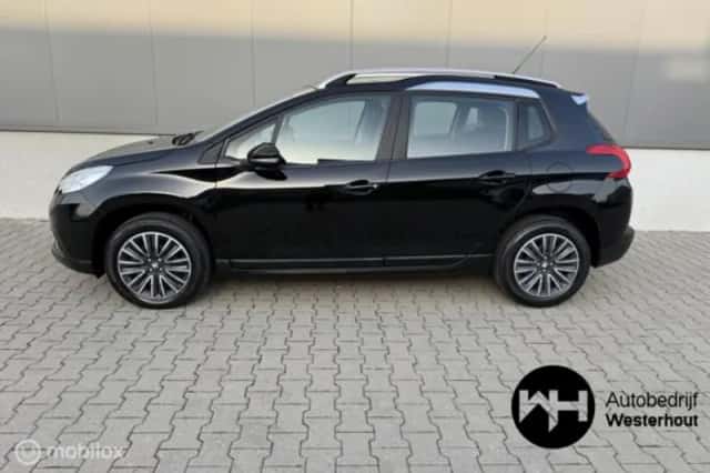 Peugeot 2008 (2016) thumbnail 6