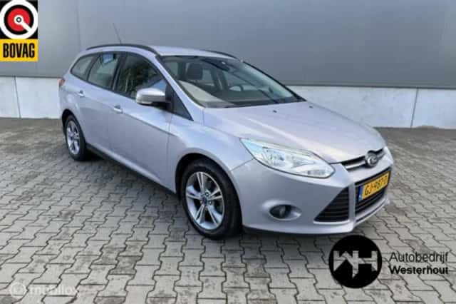 Ford Focus (2014) thumbnail 1