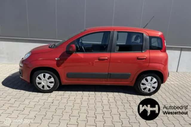 Fiat Panda (2015) thumbnail 5