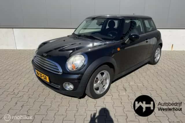MINI 1 4 One Pepper Vol Onderhoud Airco Start Stop Syst (2008) thumbnail 2