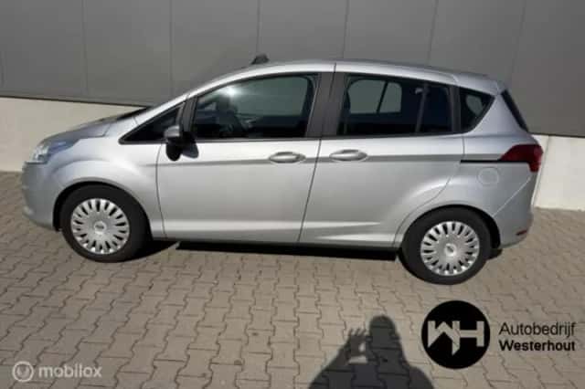 Ford B-Max (2015) thumbnail 5