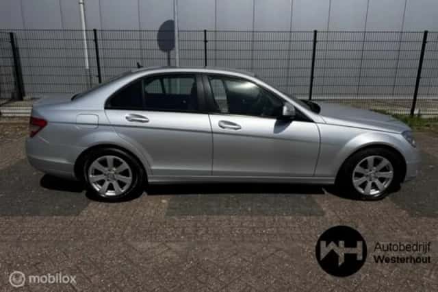 Mercedes-Benz C-Klasse (2009) thumbnail 6