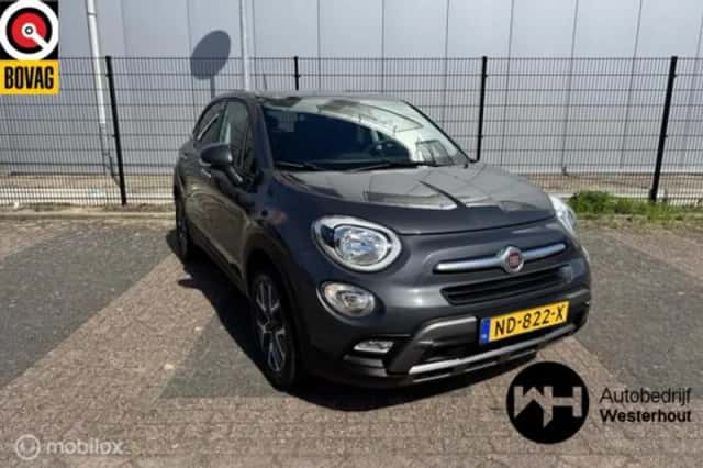 Fiat 500 (2017) thumbnail 1