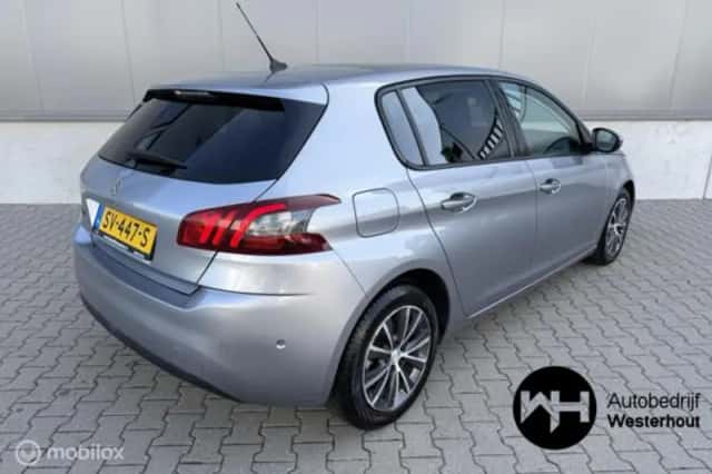 Peugeot 308 (2018) thumbnail 5
