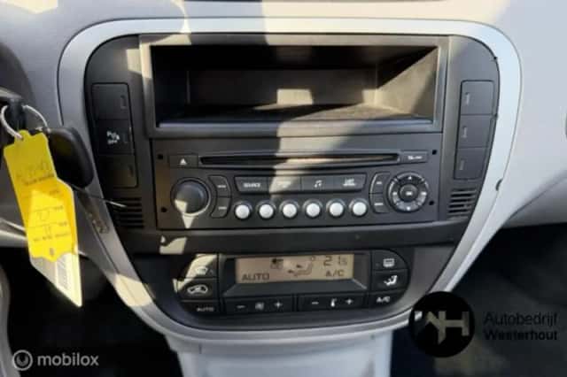 Citroën C3 (2006) thumbnail 6
