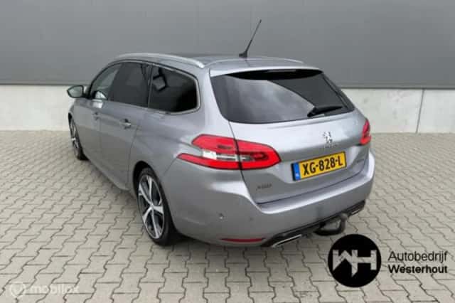 Peugeot 308 (2018) thumbnail 4