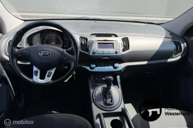 Kia Sportage (2013) thumbnail 5
