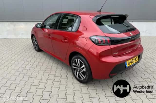 Peugeot 208 (2019) thumbnail 3