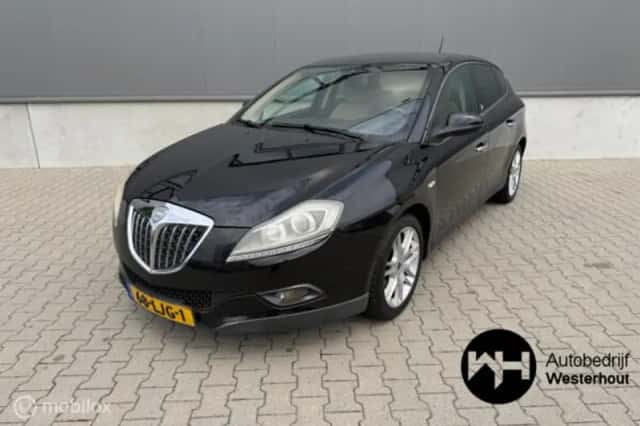 Lancia Delta (2010) thumbnail 2