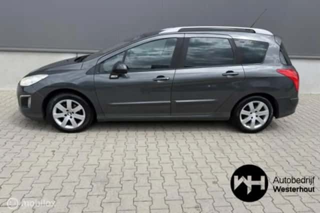 Peugeot 308 (2012) thumbnail 6