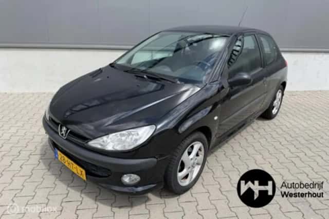 Peugeot 206 (2002) thumbnail 2