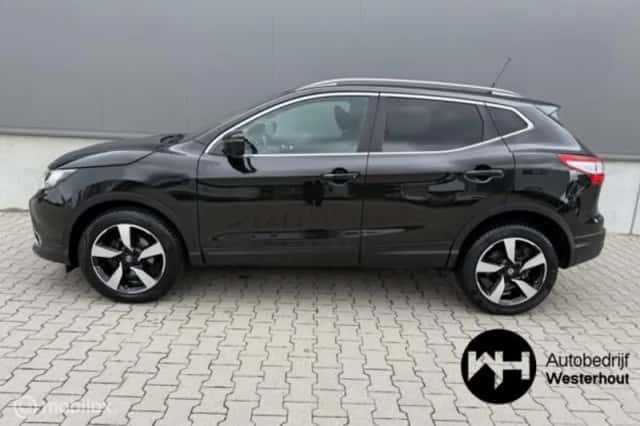Nissan Qashqai (2016) thumbnail 5