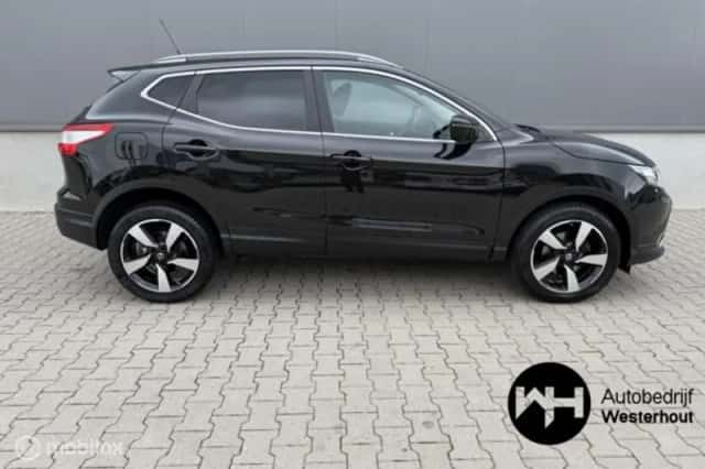 Nissan Qashqai (2016) thumbnail 6