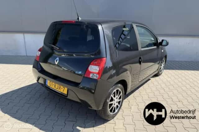 Renault Twingo (2011) thumbnail 3