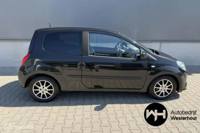 Renault Twingo (2011) thumbnail 6
