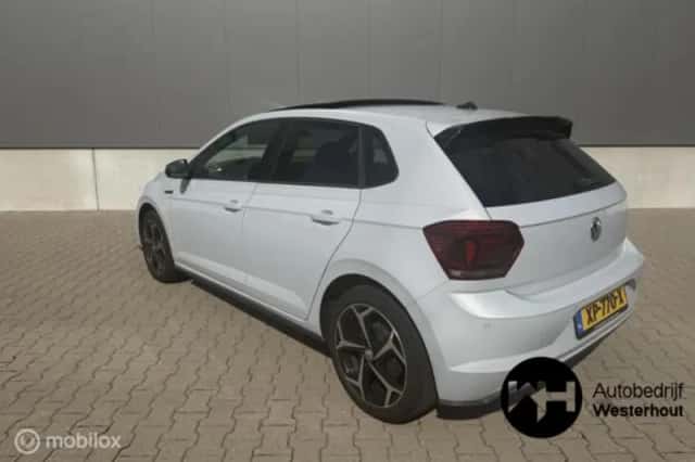 Volkswagen Polo (2019) thumbnail 3