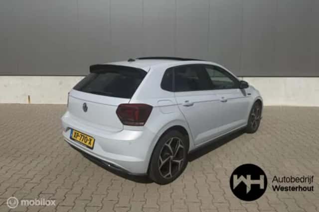 Volkswagen Polo (2019) thumbnail 4