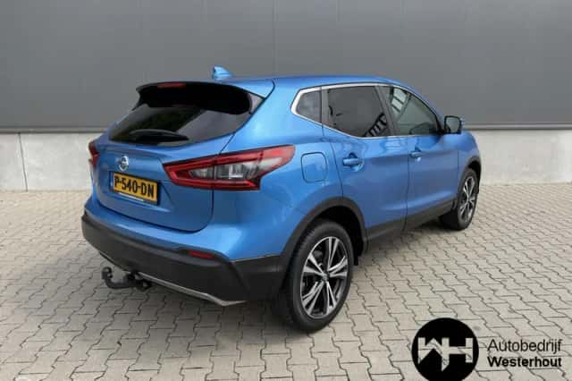 Nissan Qashqai (2018) thumbnail 4