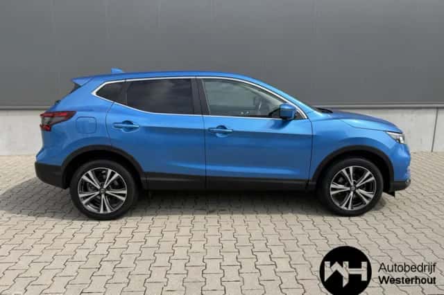 Nissan Qashqai (2018) thumbnail 6