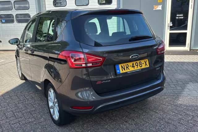 Ford B-Max (2017) thumbnail 4