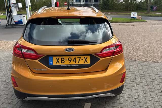 Ford Fiesta (2018) thumbnail 5