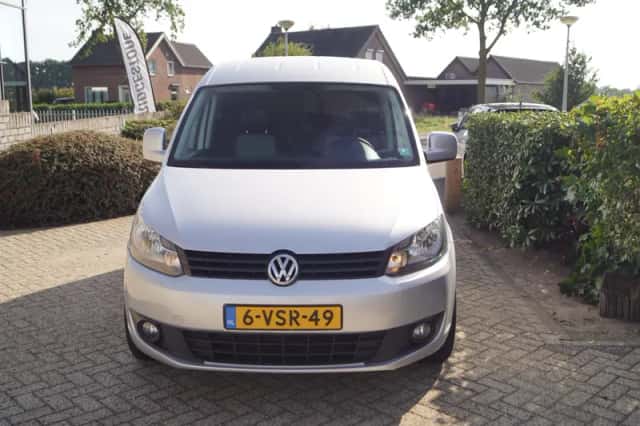 Volkswagen Caddy (2012) thumbnail 6
