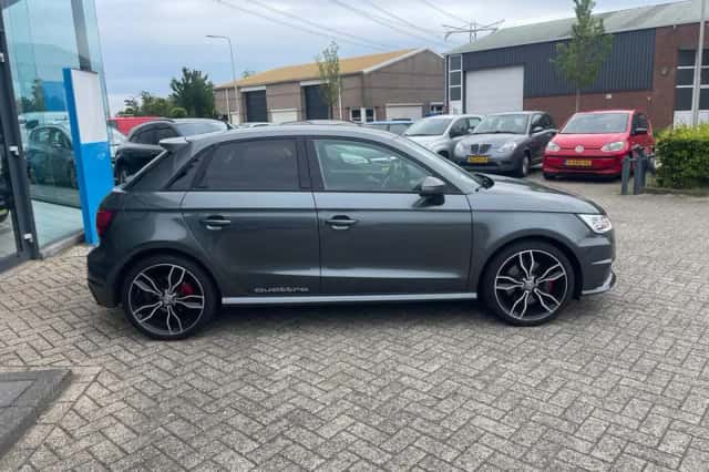 Audi A1 (2018) thumbnail 5