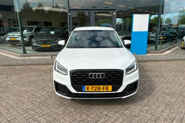 Audi Q2 (2018) thumbnail 2