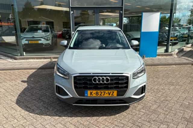Audi Q2 (2021) thumbnail 3