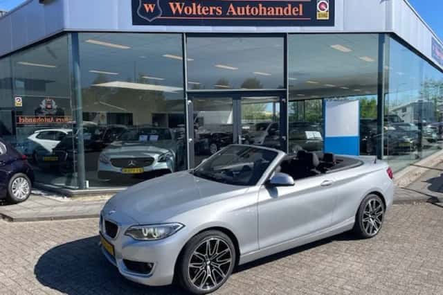 BMW 2-Serie (2016) thumbnail 1