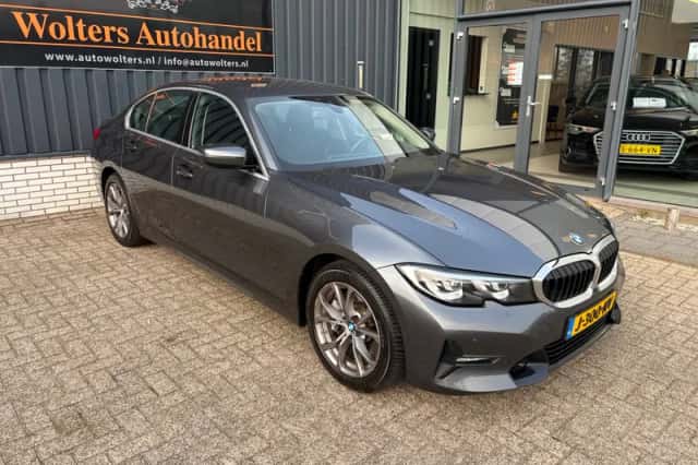 BMW 3-Serie (2019) thumbnail 3