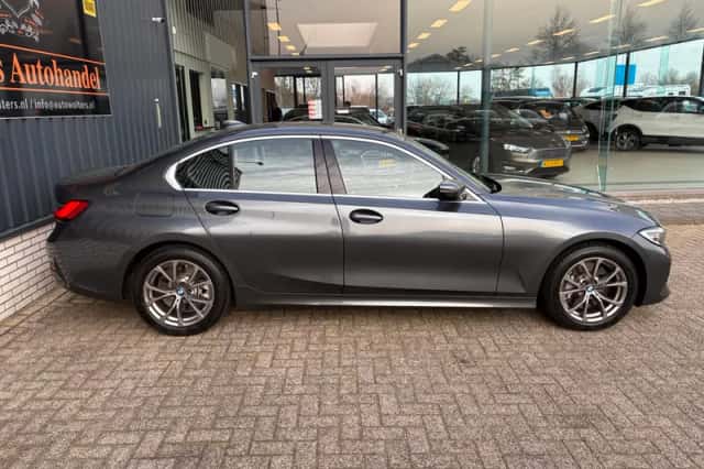 BMW 3-Serie (2019) thumbnail 4