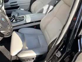 BMW 7-Serie (2009) thumbnail 11