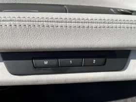 BMW 7-Serie (2009) thumbnail 30