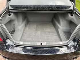 BMW 7-Serie (2009) thumbnail 37