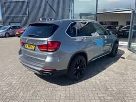 BMW X5 (2017) thumbnail 10