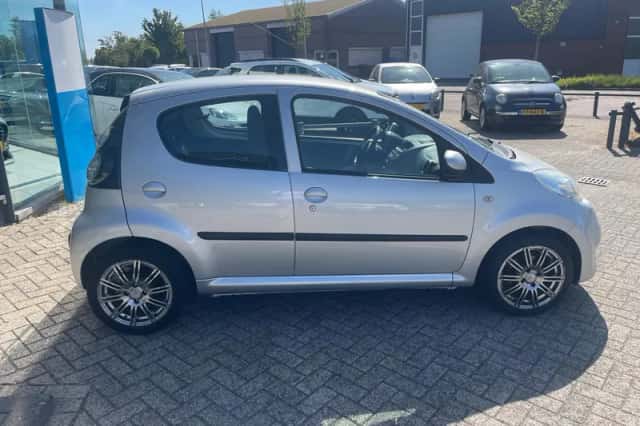 Citroën C1 (2010) thumbnail 5