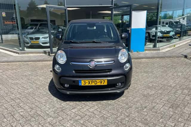 Fiat 500 (2014) thumbnail 3