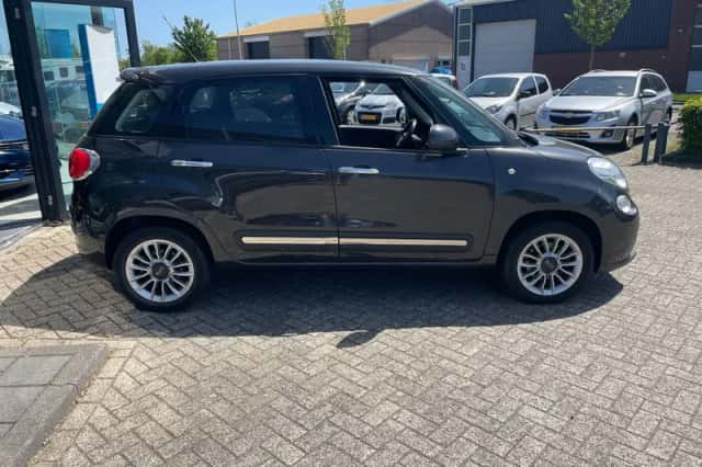 Fiat 500 (2014) thumbnail 5