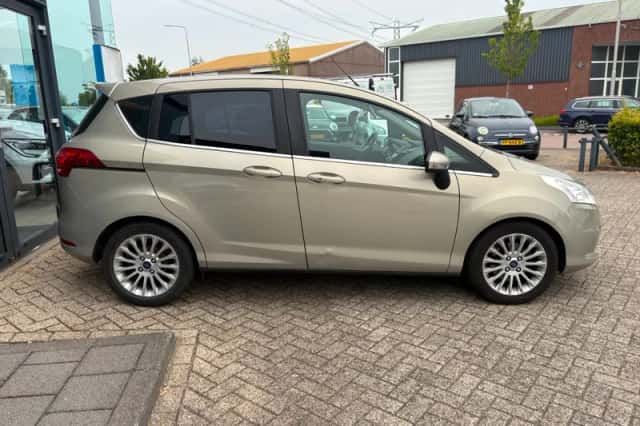 Ford B-Max (2013) thumbnail 5