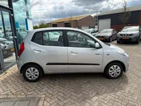 Hyundai i10 (2013) thumbnail 6