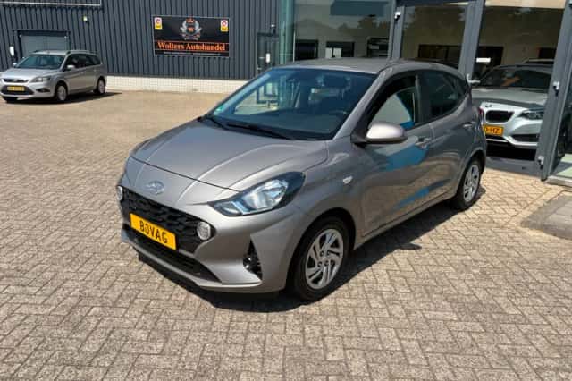 Hyundai i10 (2022) thumbnail 6